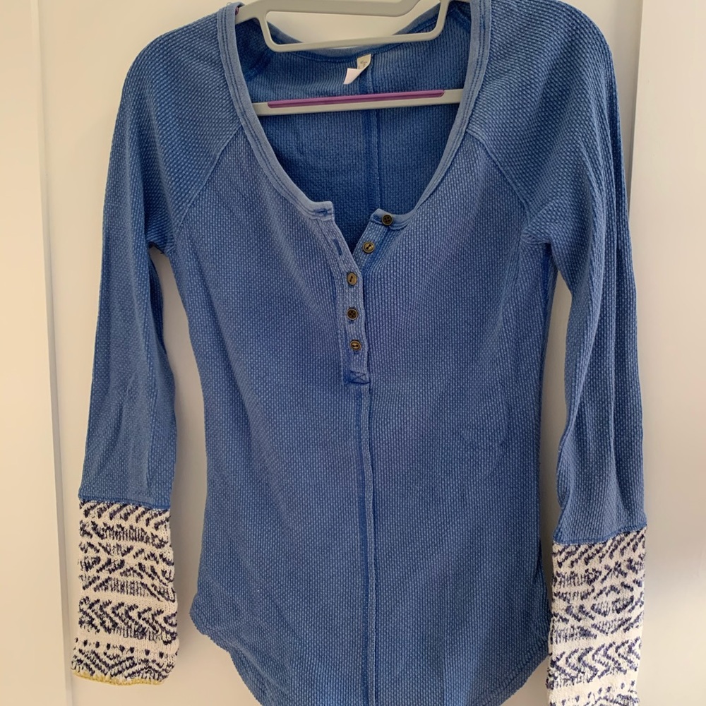 Free people blue knit sweater